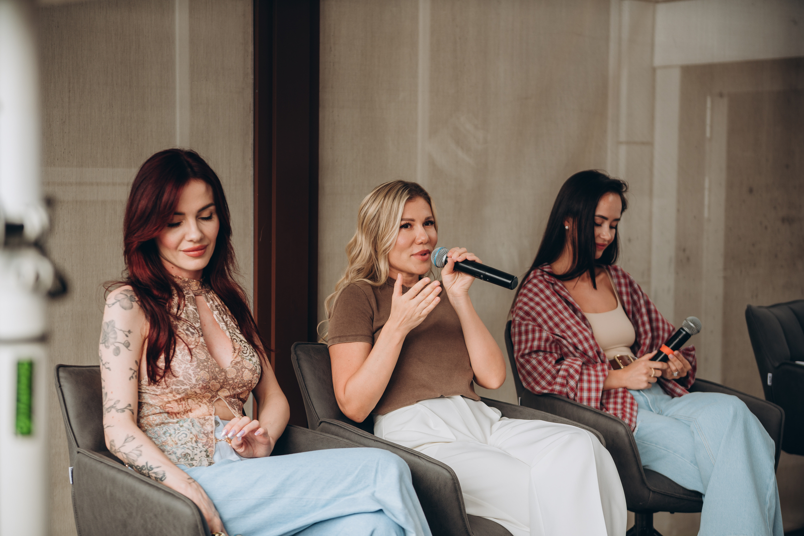 Тераса Talk з Тетяною Парфільєвою, MamaRika та Alena Omargalieva  image-97