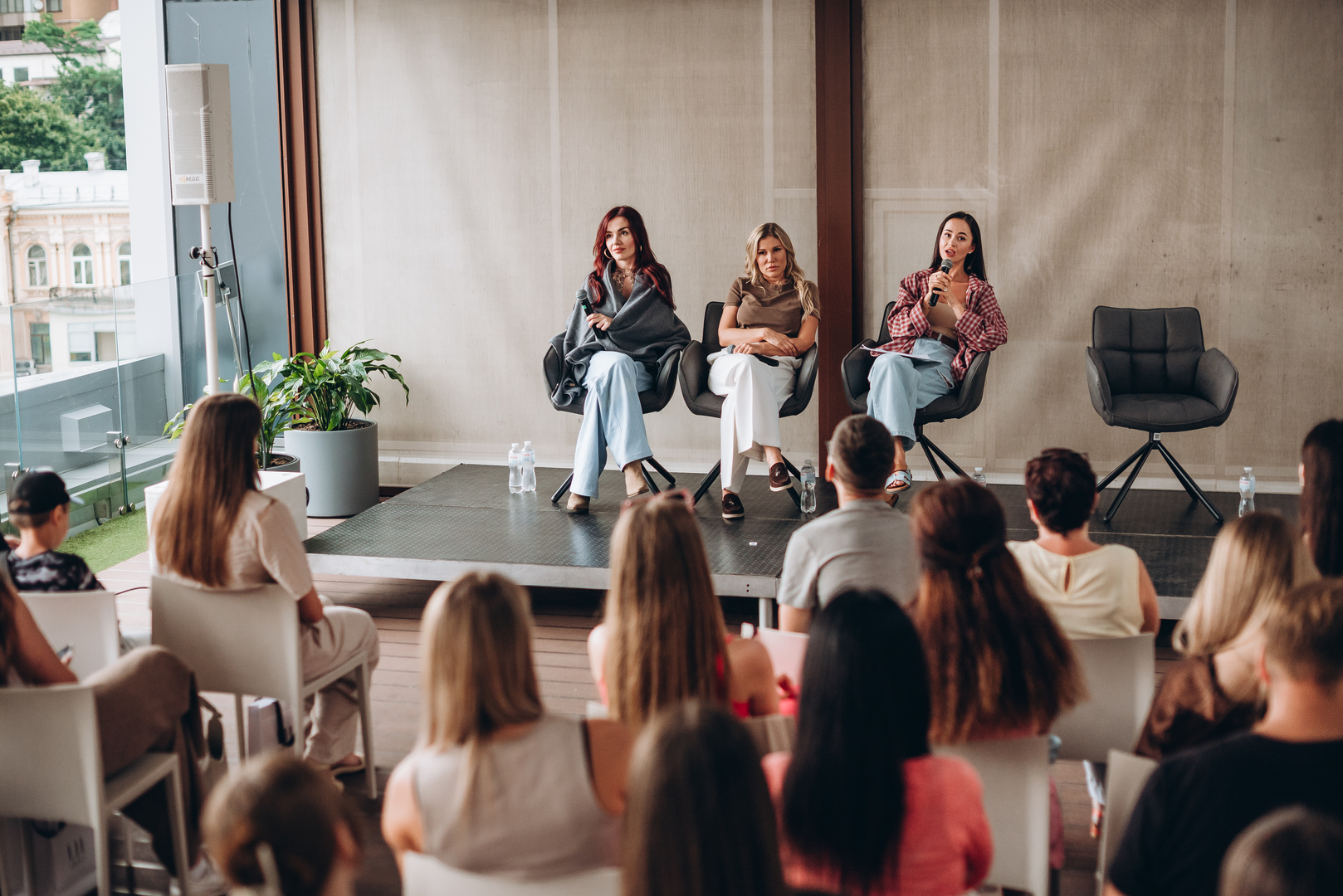 Тераса Talk з Тетяною Парфільєвою, MamaRika та Alena Omargalieva  image-157