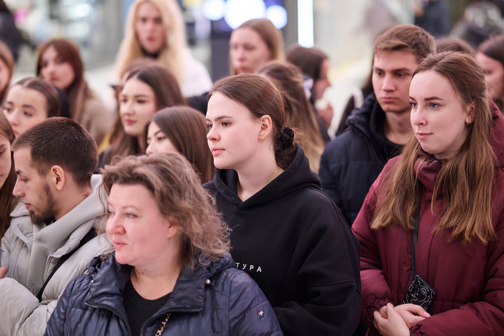 Автограф-сесія з акторами фільму &quot;Песики&quot; image-29