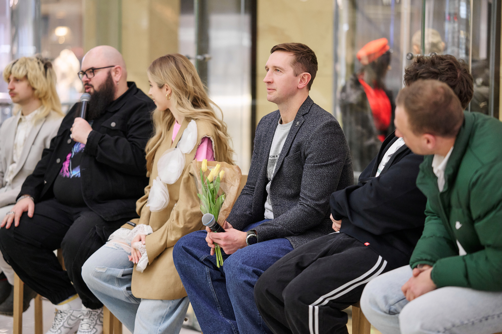 Автограф-сесія з акторами фільму &quot;Песики&quot; image-30