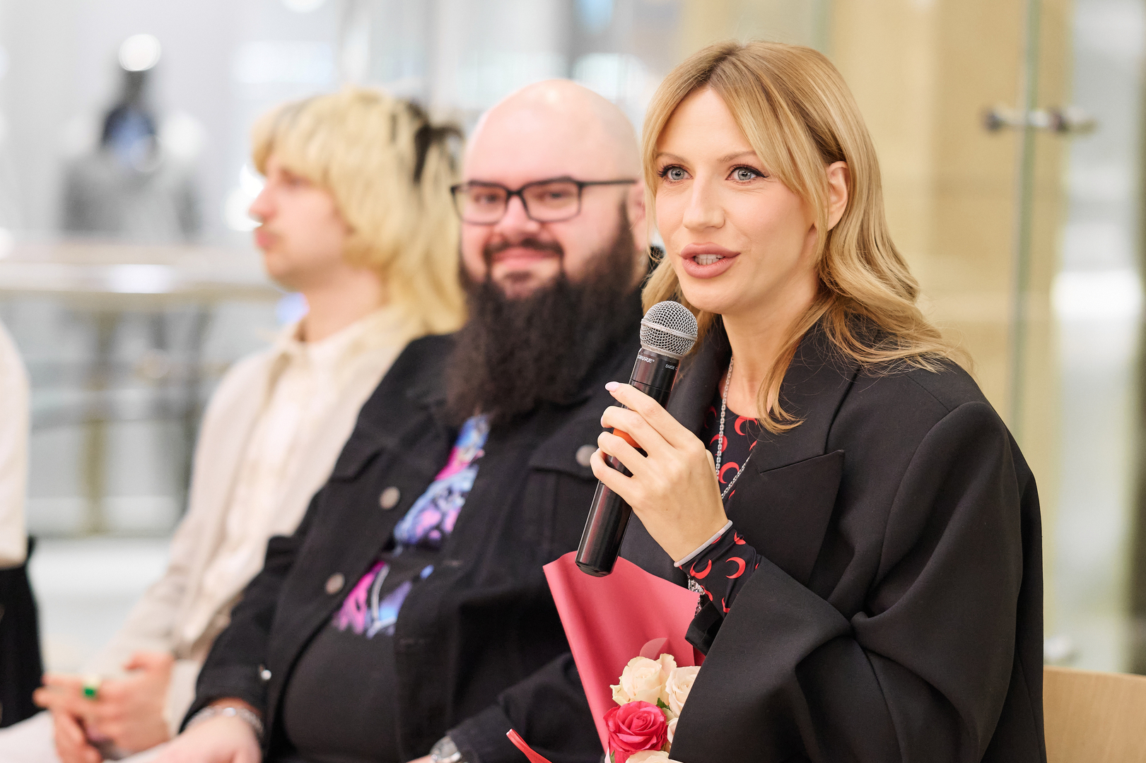 Автограф-сесія з акторами фільму &quot;Песики&quot; image-43