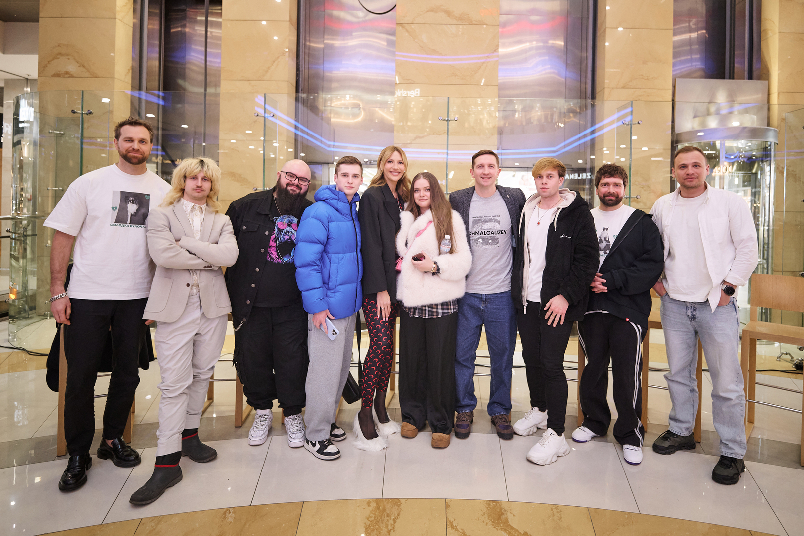 Автограф-сесія з акторами фільму &quot;Песики&quot; image-46