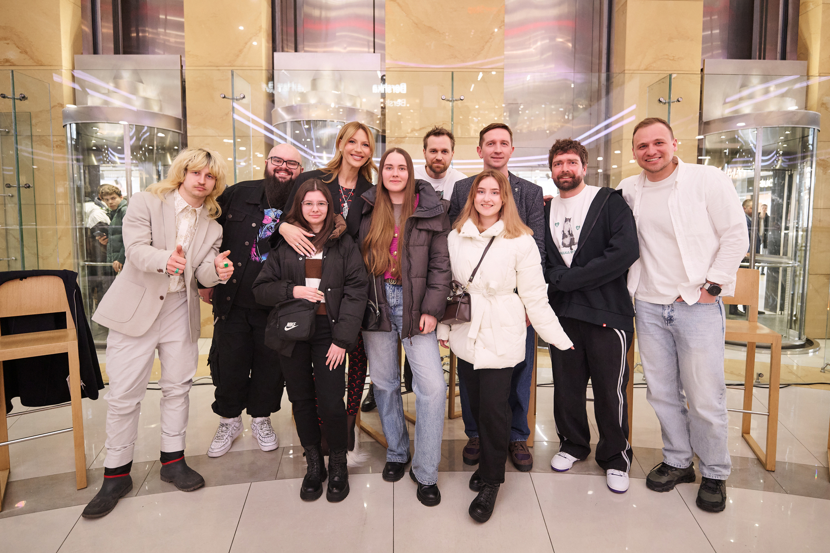 Автограф-сесія з акторами фільму &quot;Песики&quot; image-55