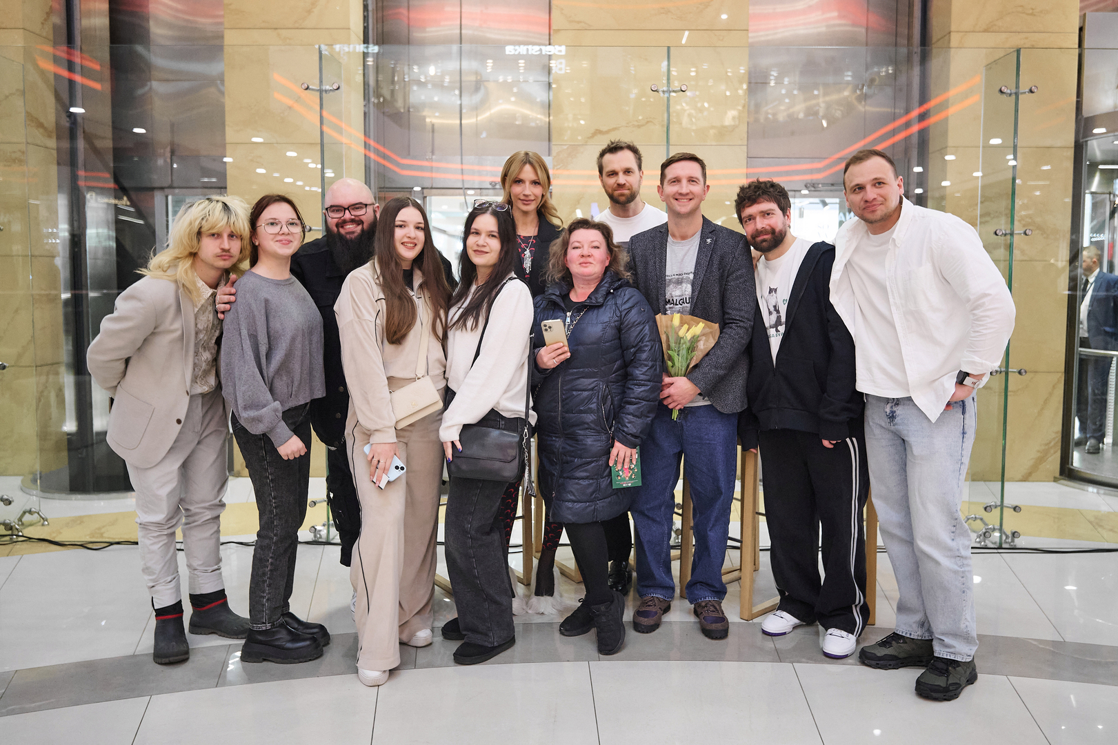 Автограф-сесія з акторами фільму &quot;Песики&quot; image-66