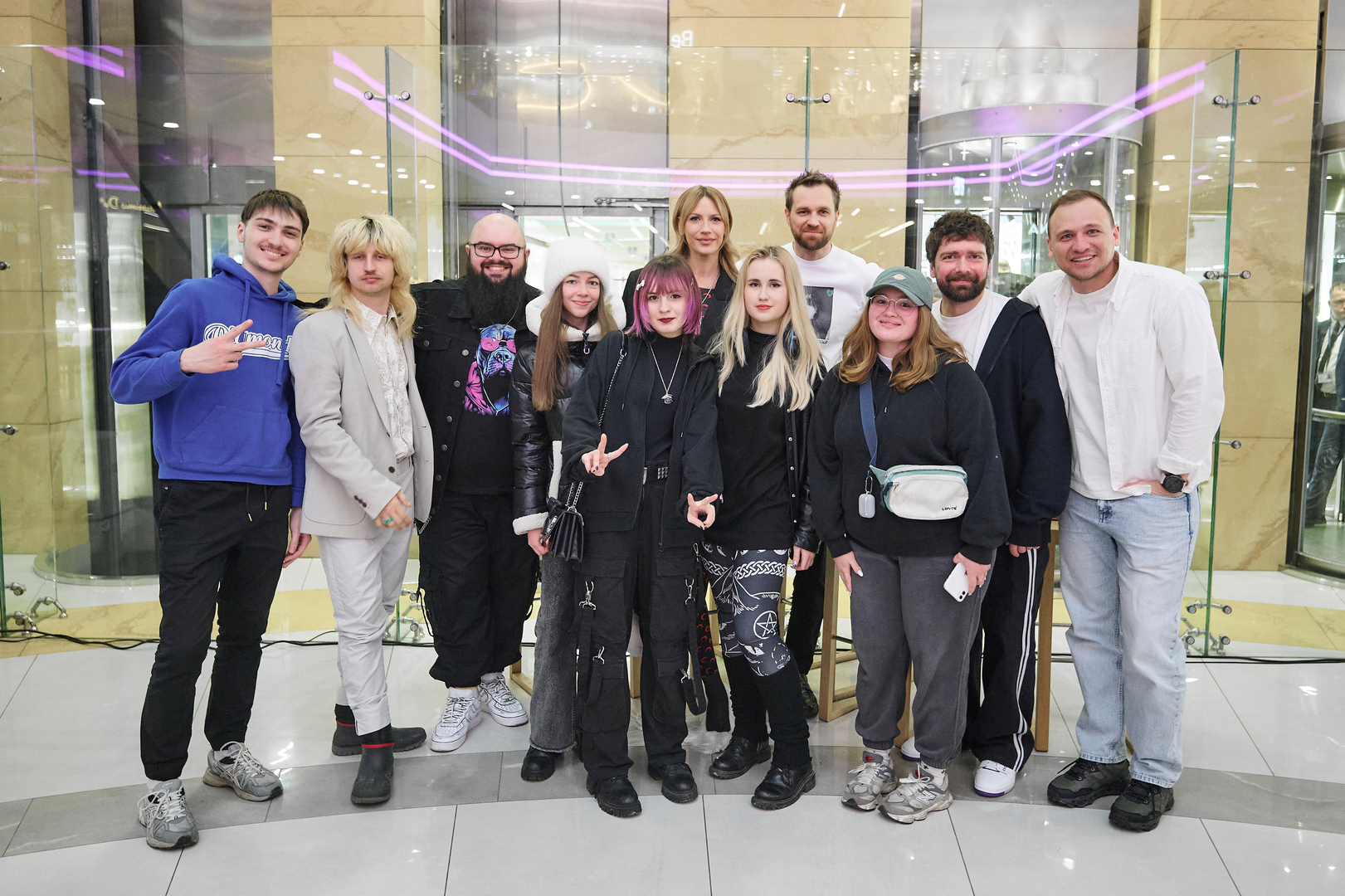 Автограф-сесія з акторами фільму &quot;Песики&quot; image-68