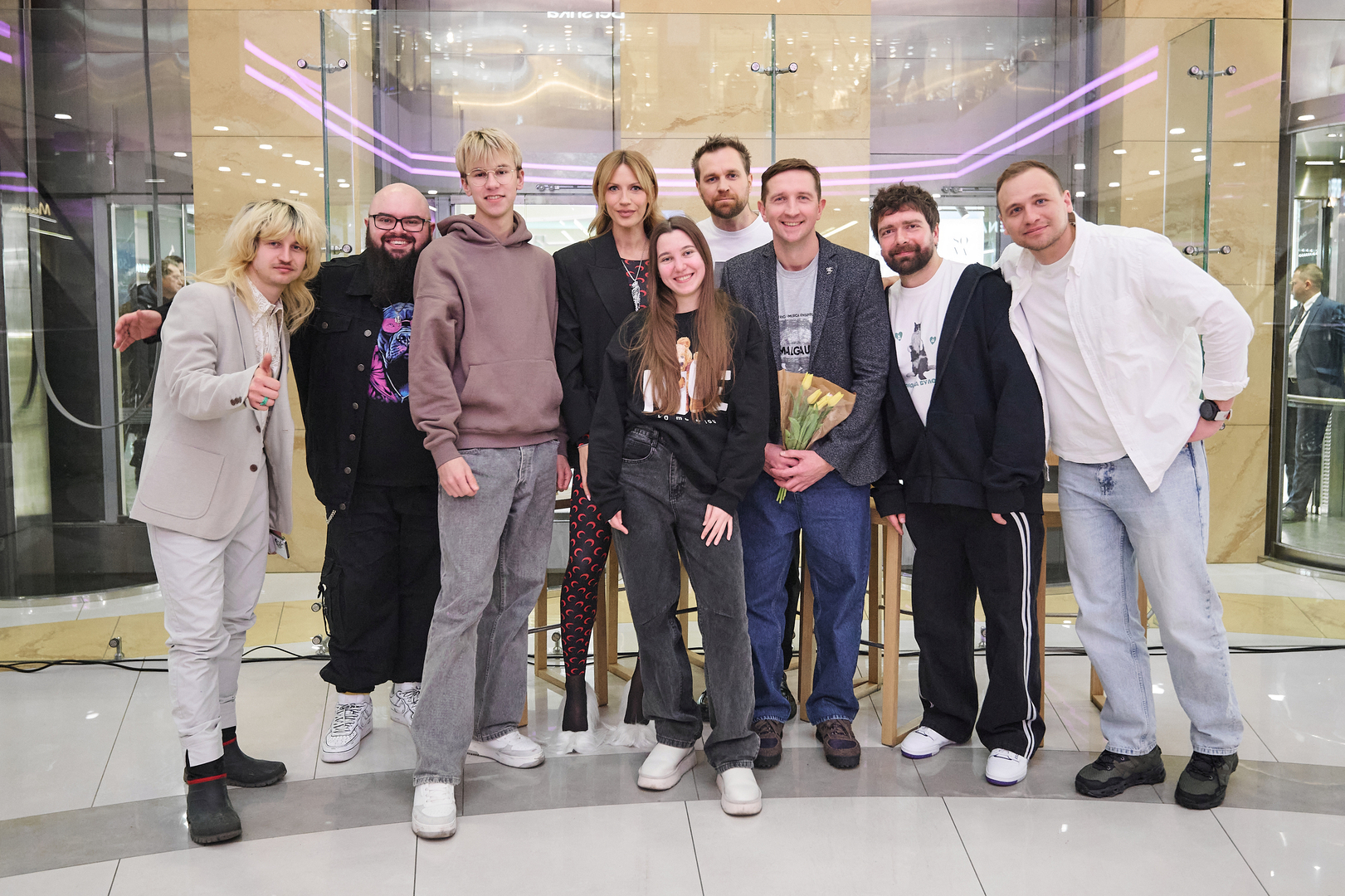 Автограф-сесія з акторами фільму &quot;Песики&quot; image-77