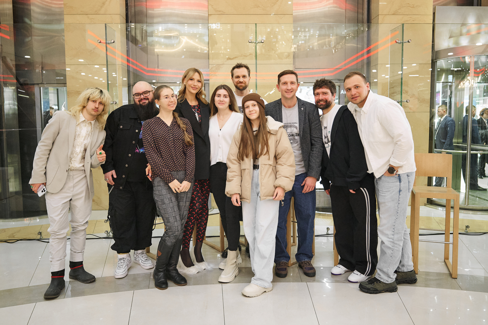 Автограф-сесія з акторами фільму &quot;Песики&quot; image-83