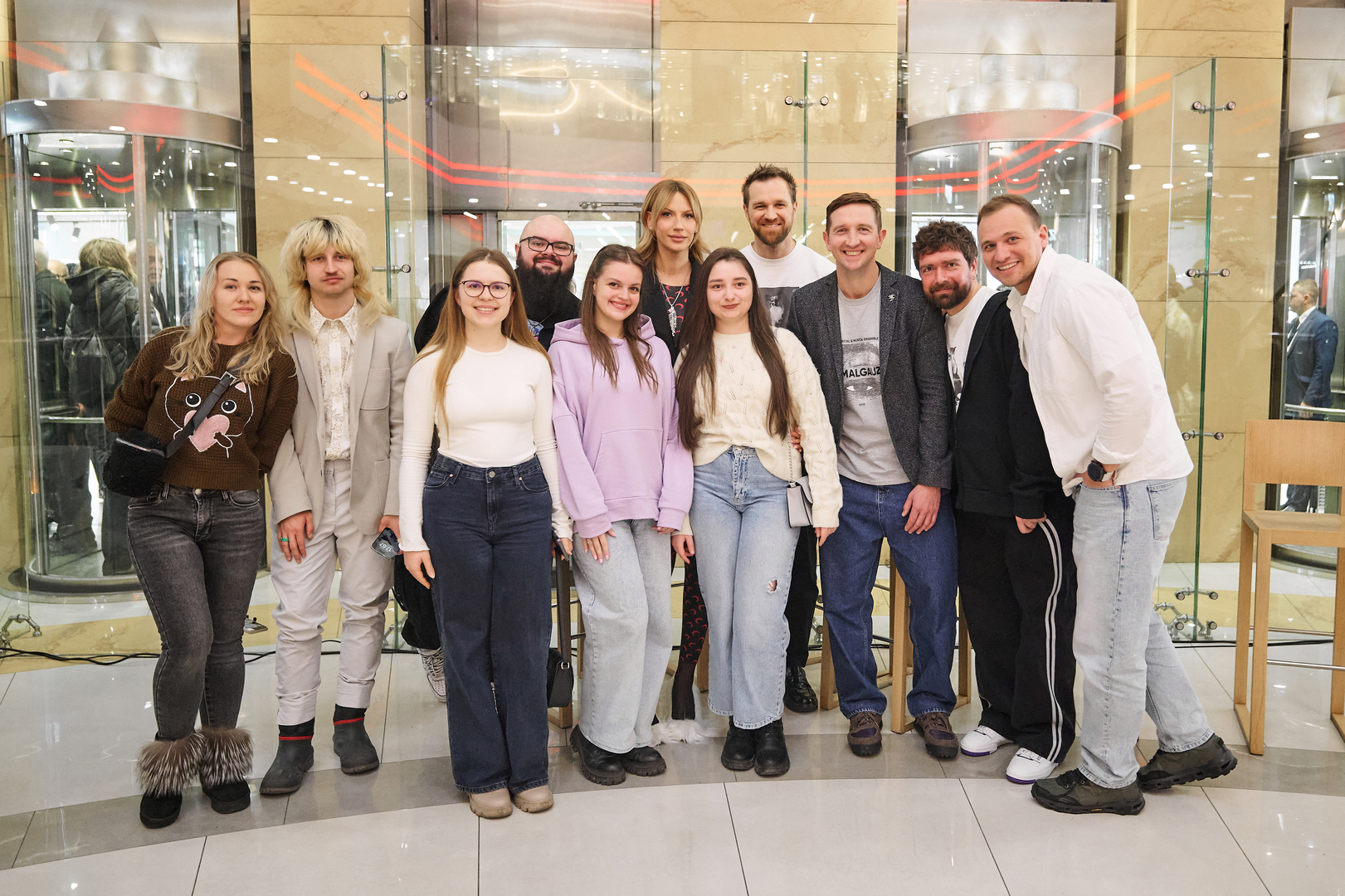 Автограф-сесія з акторами фільму &quot;Песики&quot; image-85