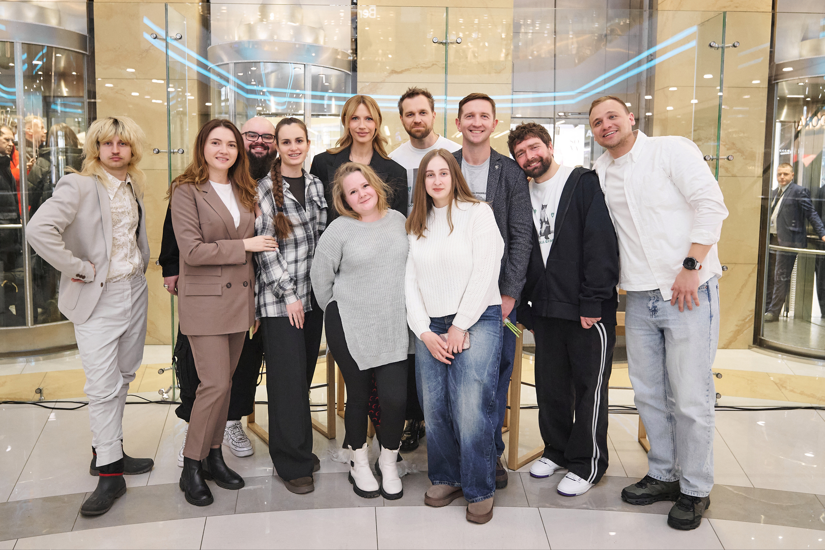 Автограф-сесія з акторами фільму &quot;Песики&quot; image-87