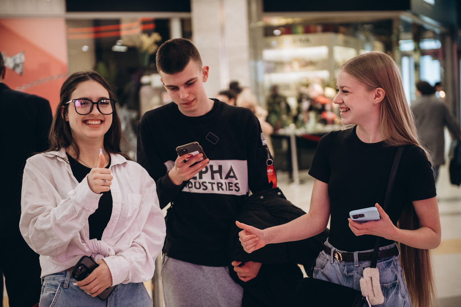 &quot;Весна у Gulliver – час святкувати!&quot; за участі: Єгора Андрюшина, Насті Цимбалару, Олени Тополі та Валентини Олеярник та розіграш від TOUS  image-7