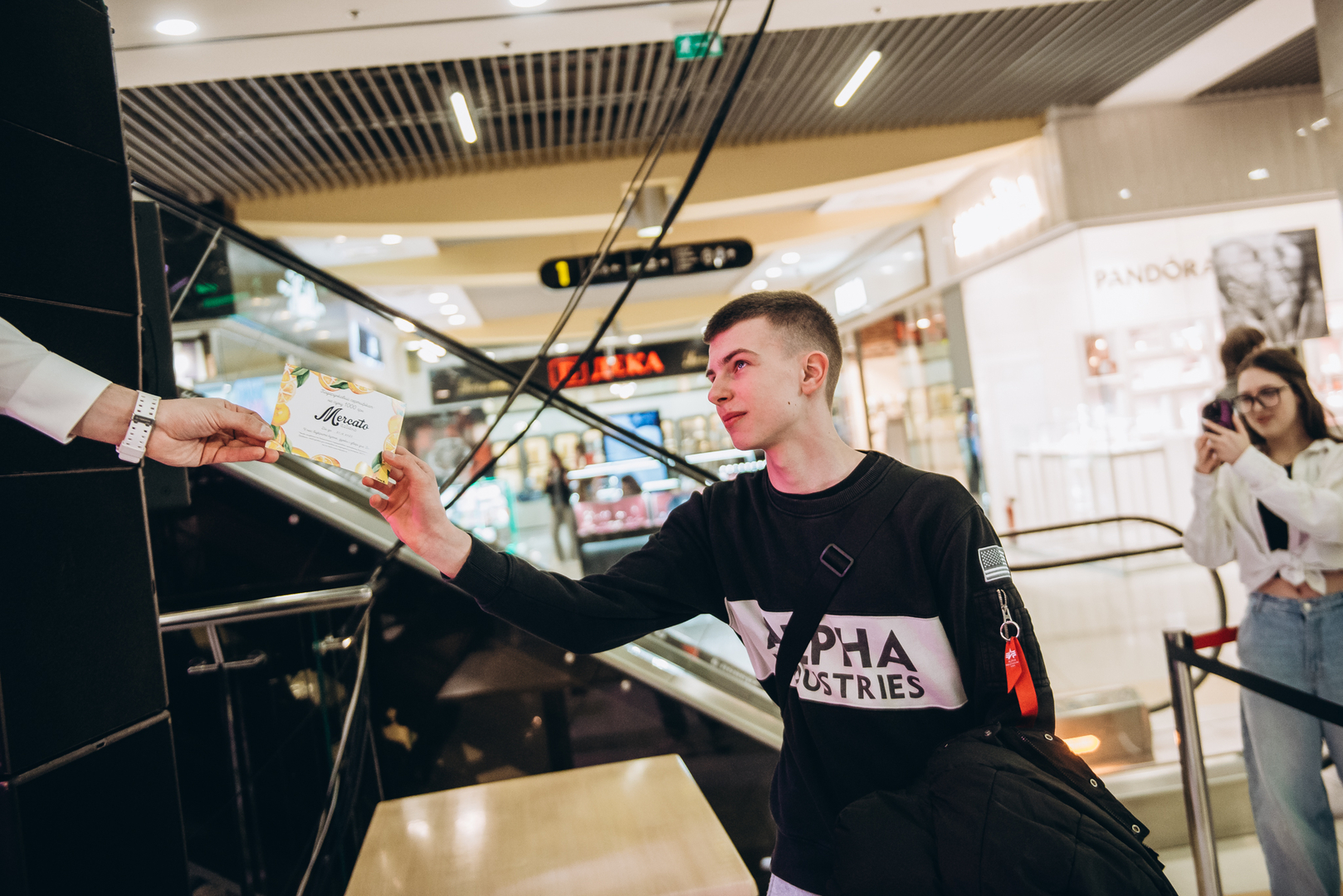 &quot;Весна у Gulliver – час святкувати!&quot; за участі: Єгора Андрюшина, Насті Цимбалару, Олени Тополі та Валентини Олеярник та розіграш від TOUS  image-23