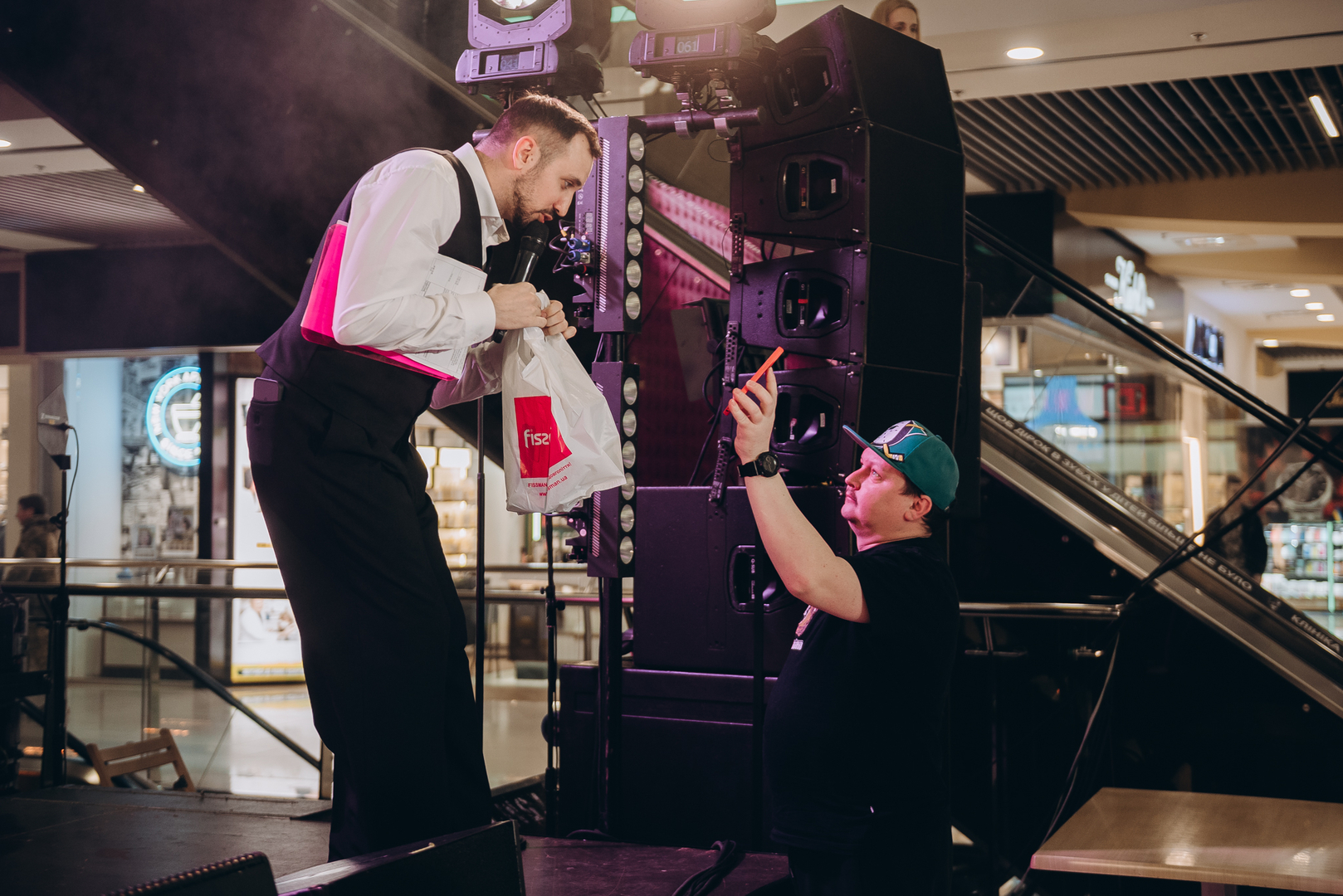 &quot;Весна у Gulliver – час святкувати!&quot; за участі: Єгора Андрюшина, Насті Цимбалару, Олени Тополі та Валентини Олеярник та розіграш від TOUS  image-22