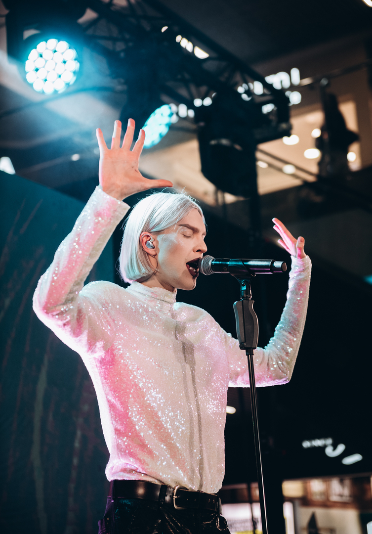 &quot;Весна у Gulliver – час святкувати!&quot; за участі: Єгора Андрюшина, Насті Цимбалару, Олени Тополі та Валентини Олеярник та розіграш від TOUS  image-165