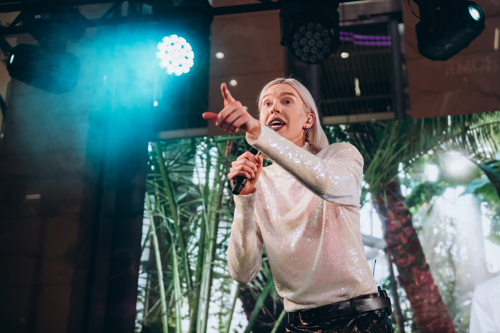 &quot;Весна у Gulliver – час святкувати!&quot; за участі: Єгора Андрюшина, Насті Цимбалару, Олени Тополі та Валентини Олеярник та розіграш від TOUS  image-176