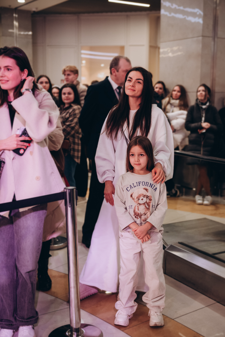 &quot;Весна у Gulliver – час святкувати!&quot; за участі: Єгора Андрюшина, Насті Цимбалару, Олени Тополі та Валентини Олеярник та розіграш від TOUS  image-216