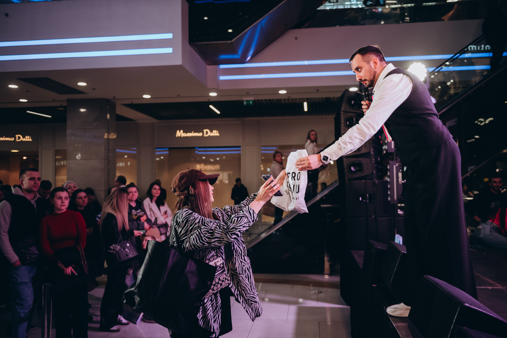 &quot;Весна у Gulliver – час святкувати!&quot; за участі: Єгора Андрюшина, Насті Цимбалару, Олени Тополі та Валентини Олеярник та розіграш від TOUS  image-248