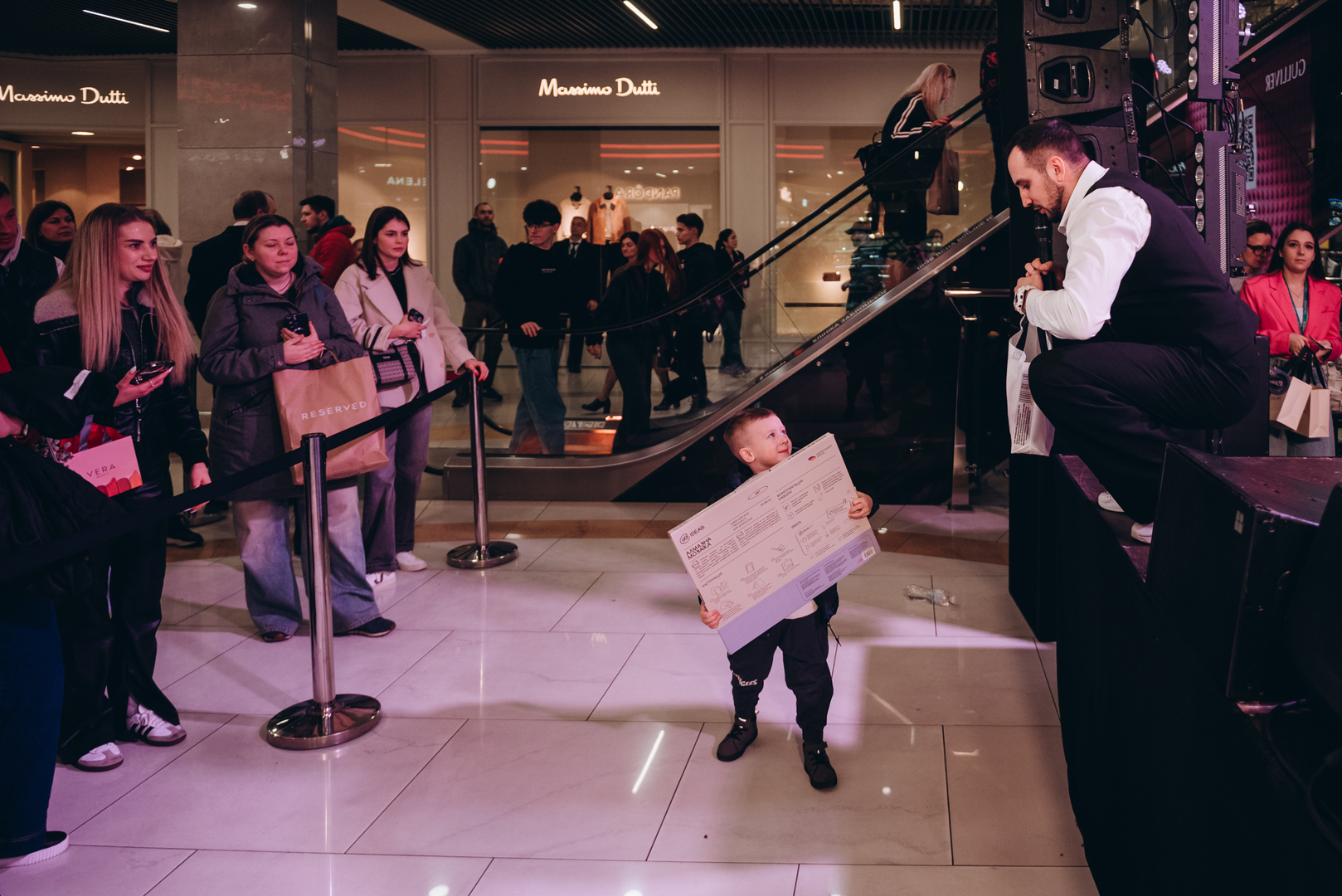 &quot;Весна у Gulliver – час святкувати!&quot; за участі: Єгора Андрюшина, Насті Цимбалару, Олени Тополі та Валентини Олеярник та розіграш від TOUS  image-268