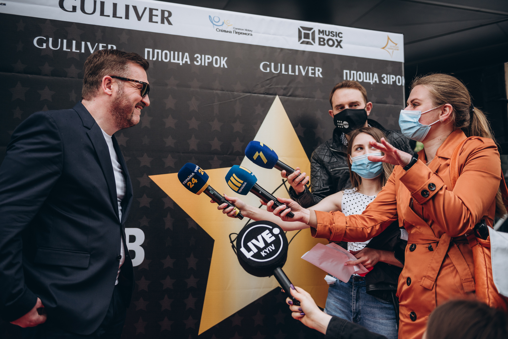 На «Площі зірок» у Києві відкрили зірку Олександру Пономарьову! image-28 На «Площі зірок» у Києві відкрили зірку Олександру Пономарьову! image-28